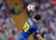 LOL决赛-巴塞罗那主场战胜对手，稳步前进