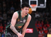 英雄联盟总决赛-步行者力克篮网，张镇麟状态火热