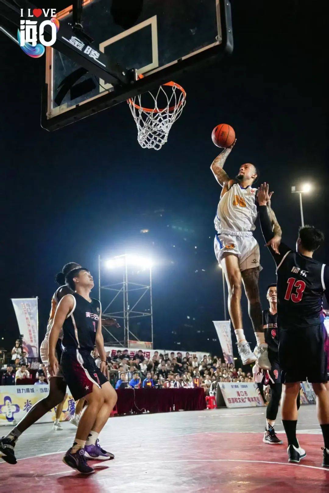 关于篮球世界盛事决赛,巅峰对决傲视群雄的信息 关于篮球世界盛事决赛,巅峰对决傲视群雄的信息