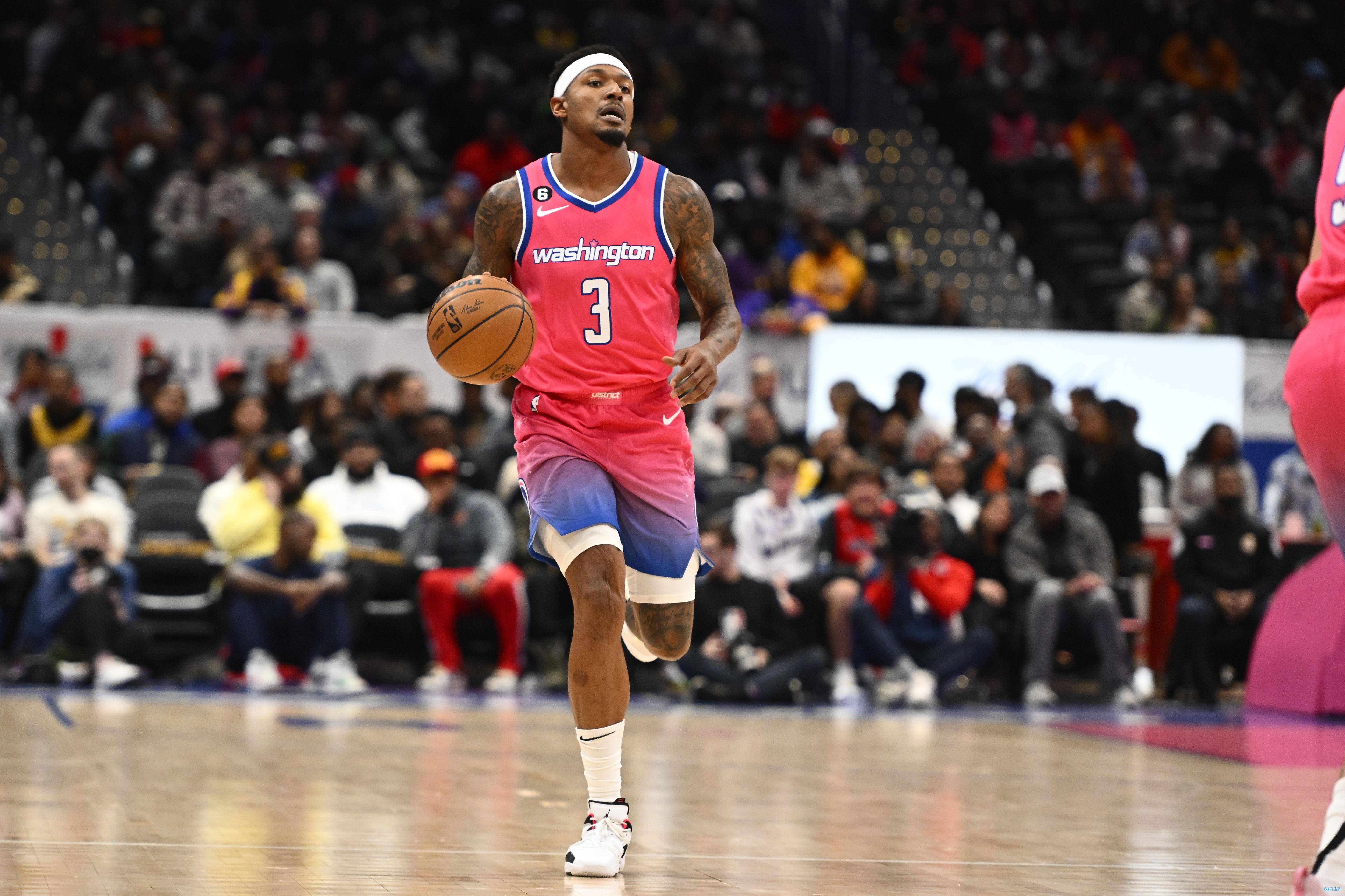 关于吉尔格斯连中三分,猛龙不敌篮网的信息 关于吉尔格斯连中三分,猛龙不敌篮网的信息