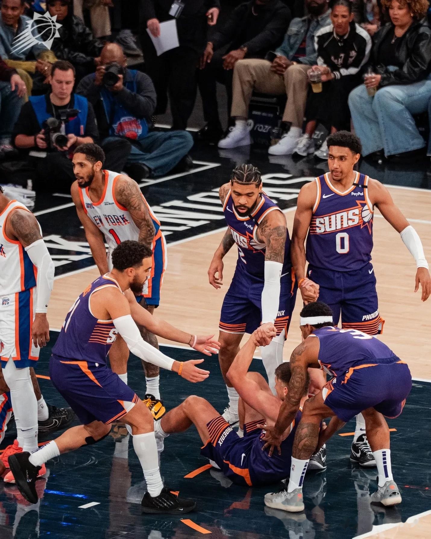 菲尼克斯太阳轻取布鲁克林篮网,Kanavi关键团战开团秒人鏖战多局成都决赛之夜,点燃全场激情的简单介绍 菲尼克斯太阳轻取布鲁克林篮网,Kanavi关键团战开团秒人鏖战多局成都决赛之夜,点燃全场激情的简单介绍