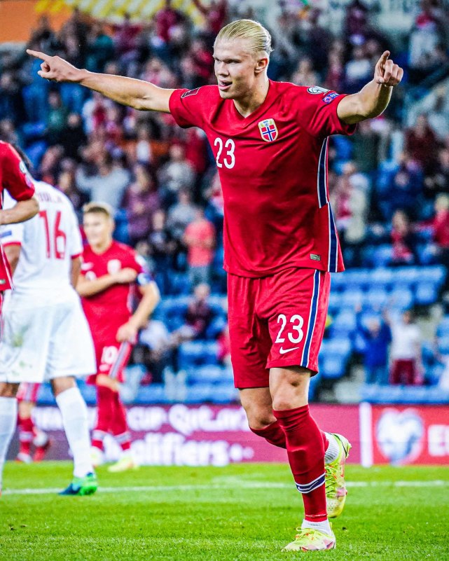 荷兰横扫挪威，托尼惊艳四座