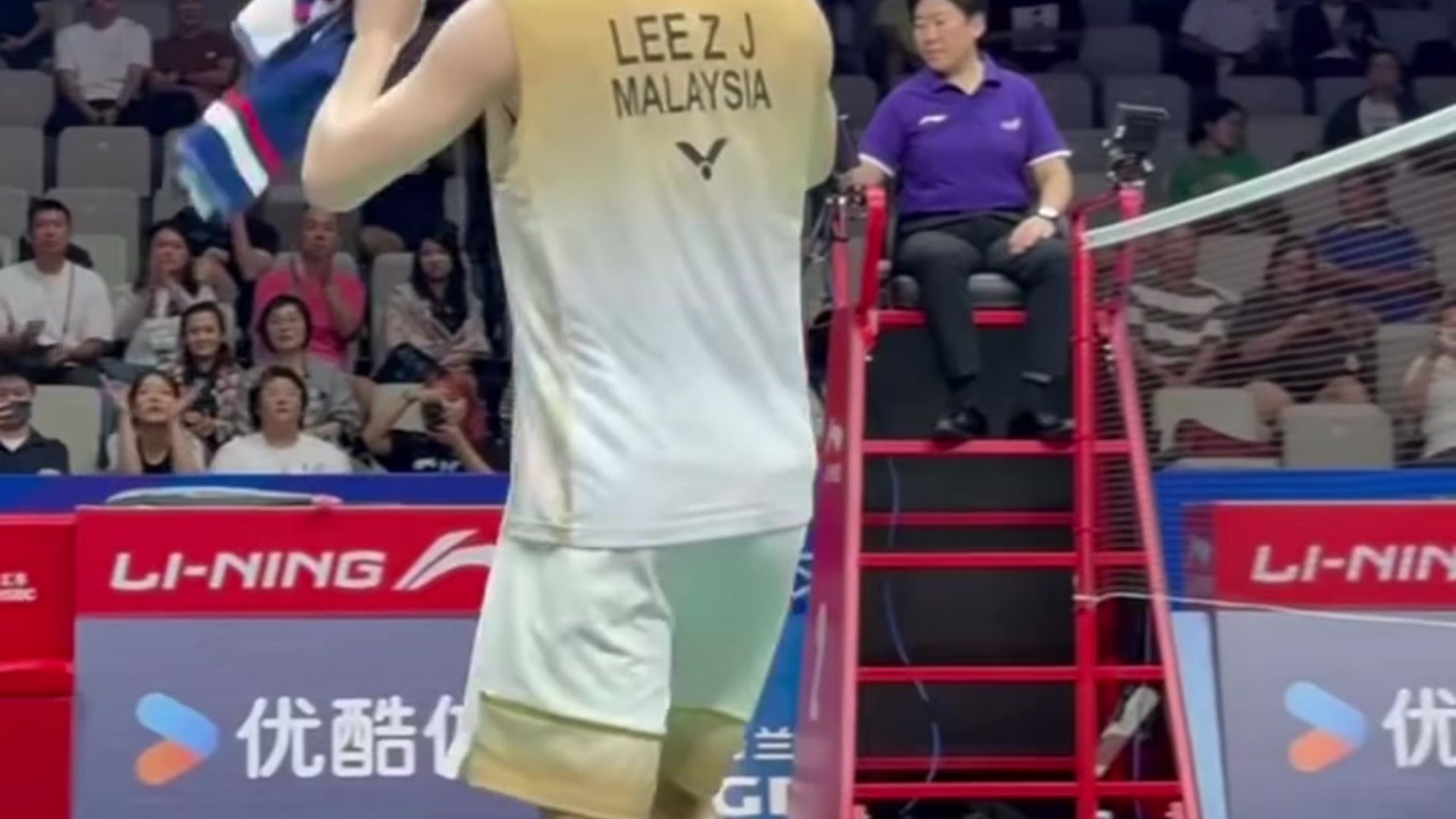 印度队碾压马来西亚队,李梓嘉统治全场 印度队碾压马来西亚队,李梓嘉统治全场