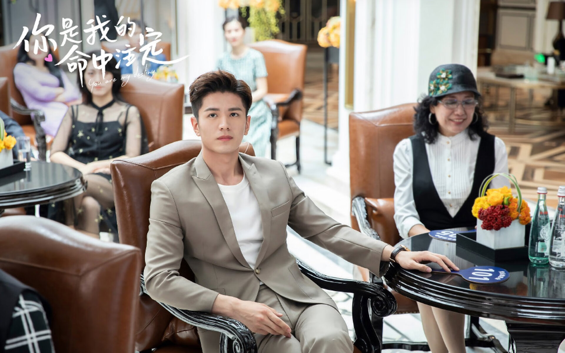 世界排名争夺战焦点战,高卢雄鸡的铁蹄与几内亚不屈的呐喊