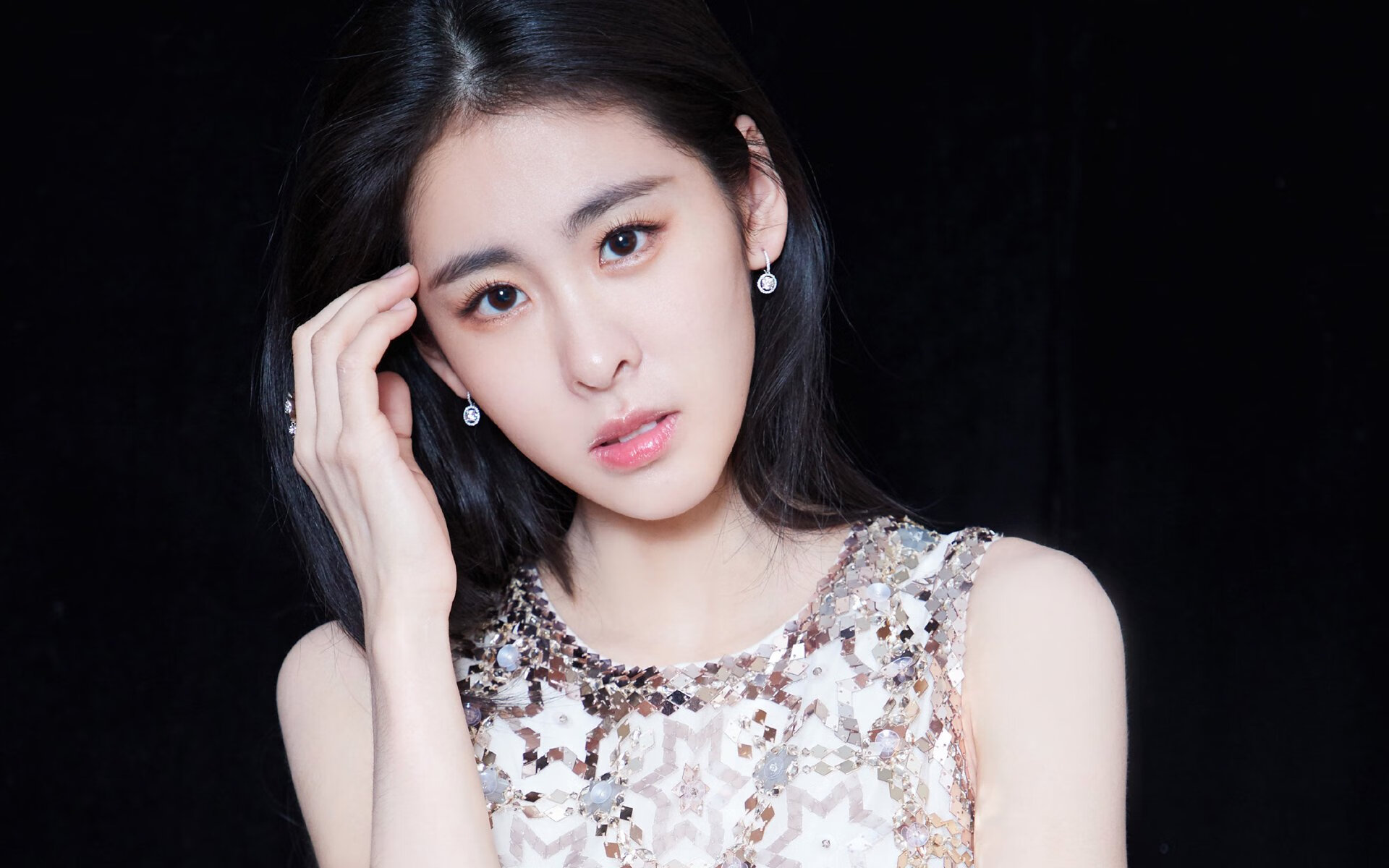 未完成的总决赛，老鹰击败马刺的最伟大战报，尘封于1972年