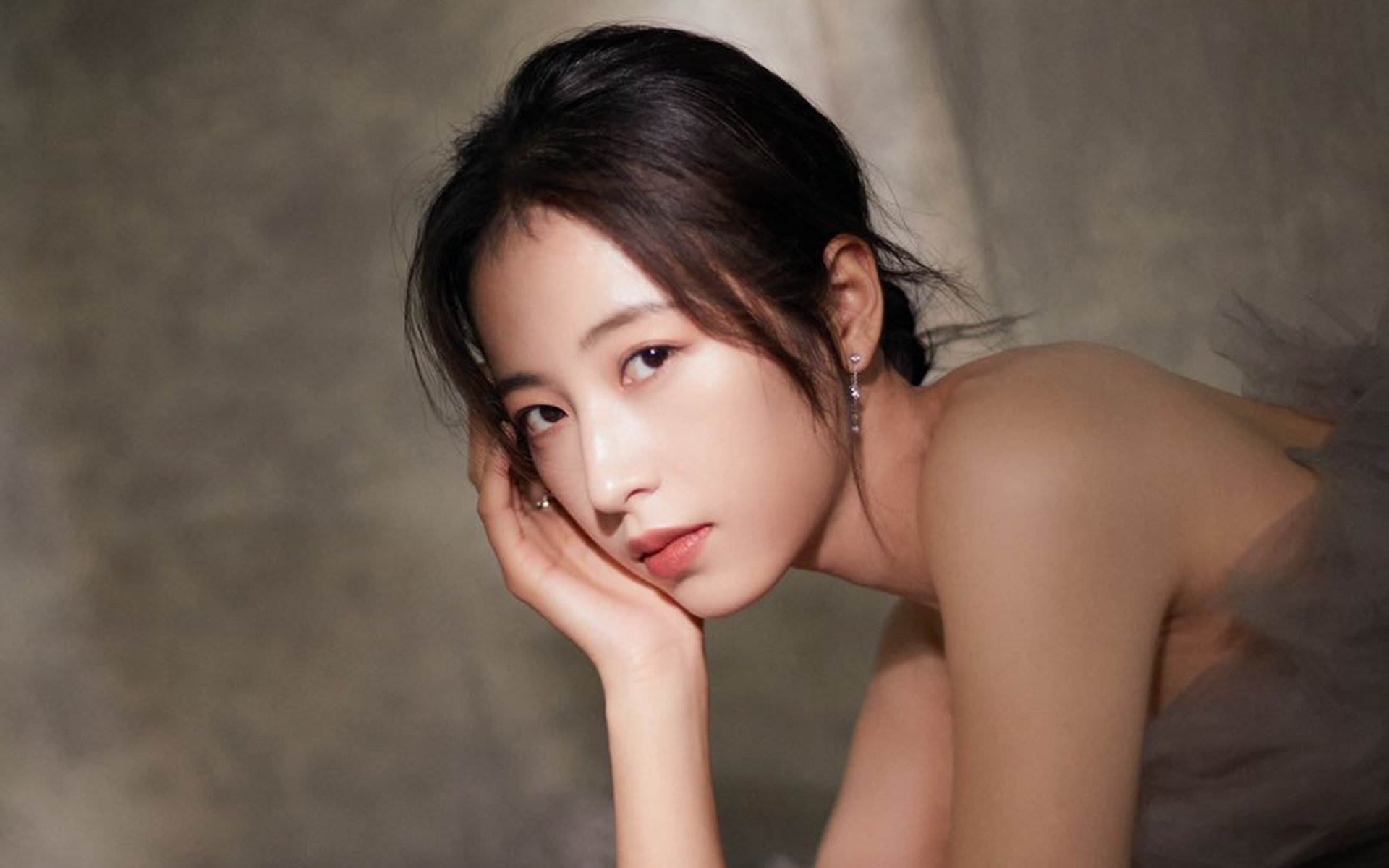 天蓝与雪白间的唯一性，2026世界杯E组焦点战，阿根廷碾压乌兹别克斯坦，齐耶赫如何在一片狂蓝中完成个人主义的绝唱